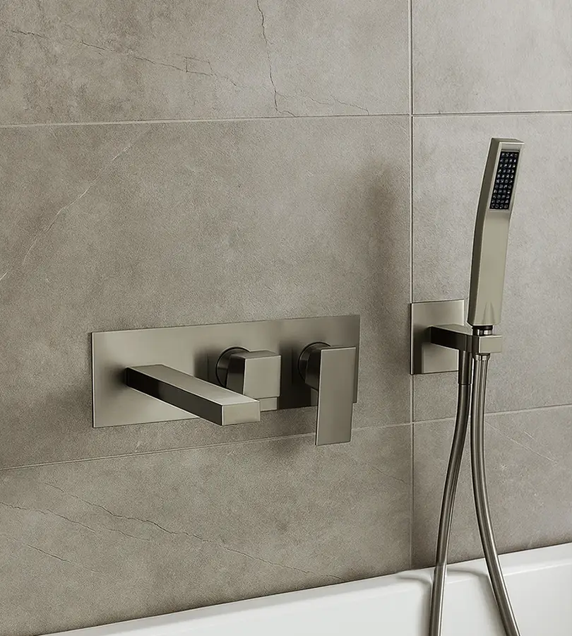 photo Mitigeur bain douche encastré Plaza PVD gun metal