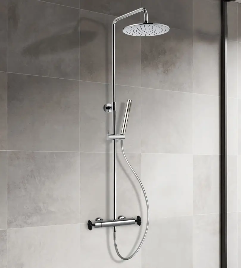 photo Colonne de douche thermostatique Induss chrome poignées noires